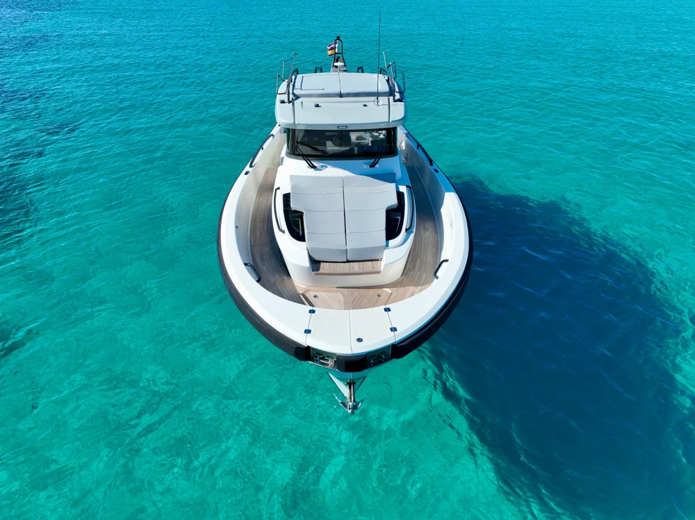 2019 BLUEGAME BG42 for sale in Ibiza, Spain, photo 5 of 5