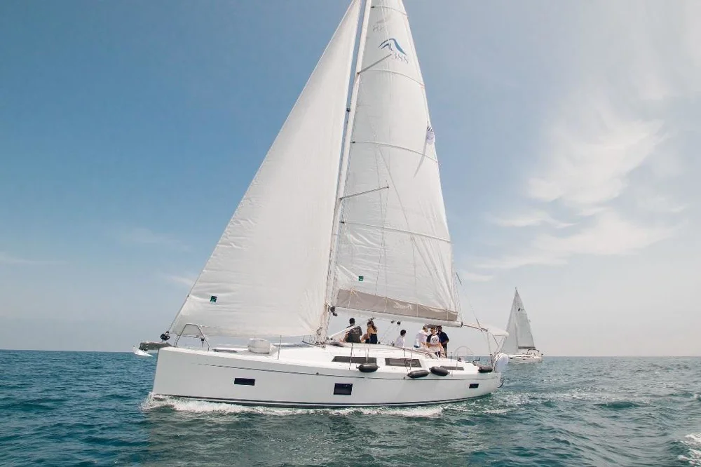 BoatPhoto.coverAlt