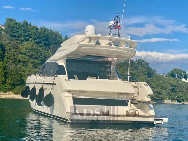 BoatPhoto.alt