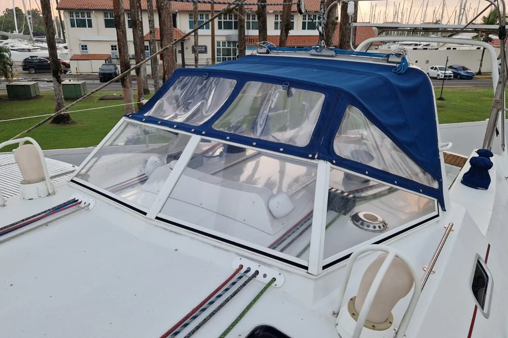 BoatPhoto.alt