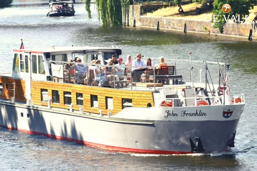 BoatPhoto.alt