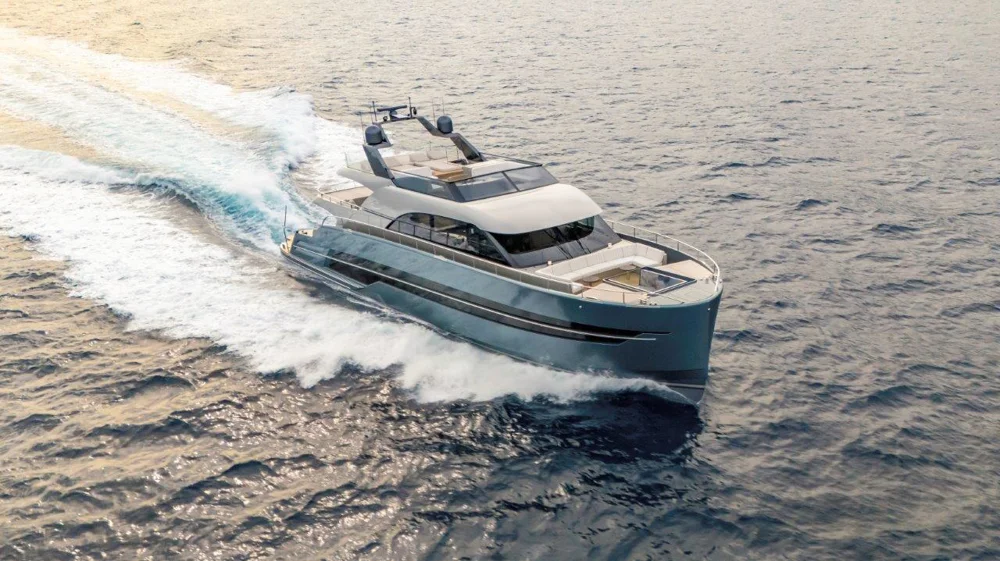 BoatPhoto.coverAlt
