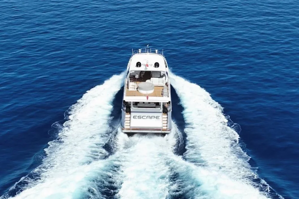 BoatPhoto.alt