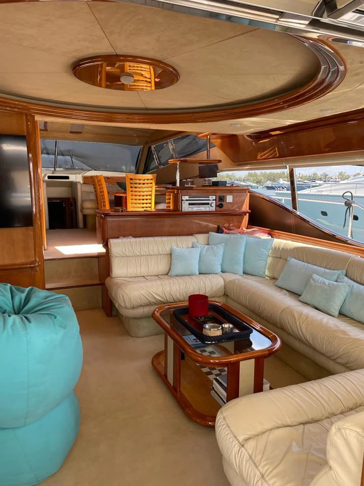 2001 FERRETTI 680 for sale, photo 2 of 5