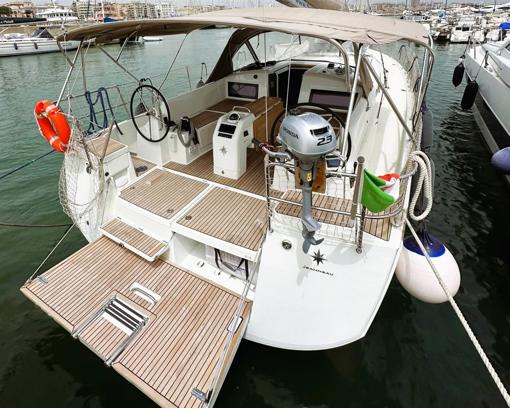 2021 Jeanneau Sun Odyssey 440 for sale, photo 3 of 5
