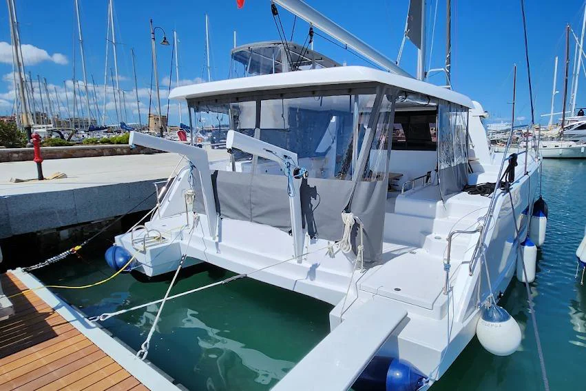 BoatPhoto.coverAlt