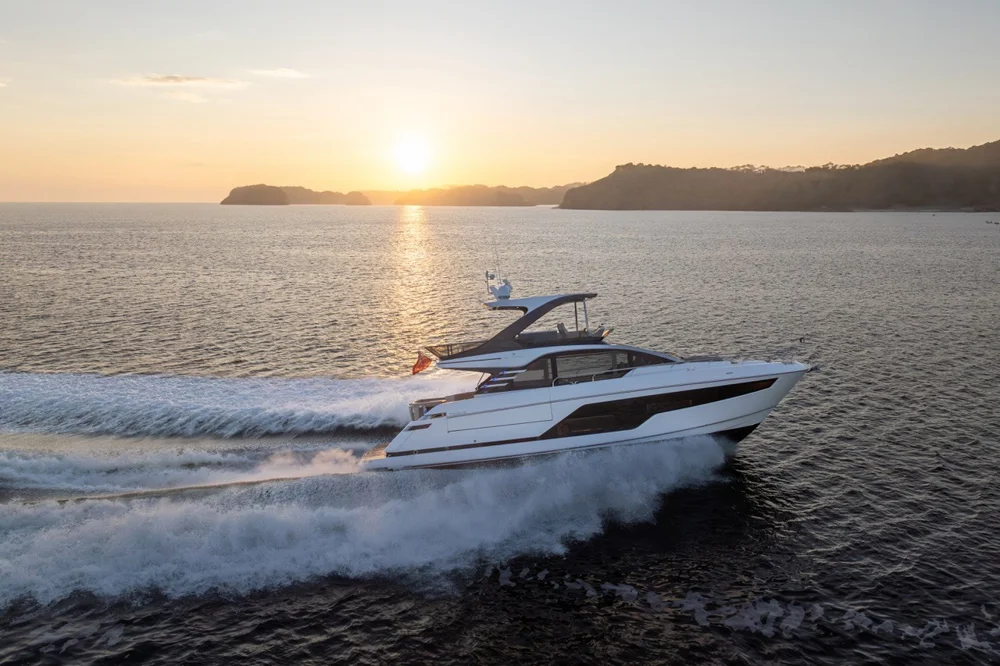 BoatPhoto.coverAlt