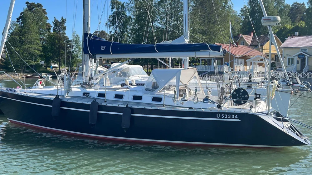 BoatPhoto.coverAlt
