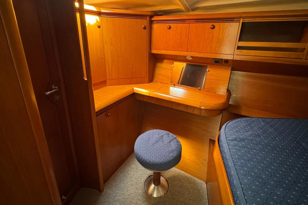 BoatPhoto.alt