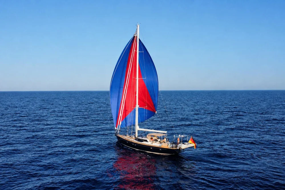 2004 Mystic Powerboats 57 for sale in Palma, Spain, photo 2 of 5