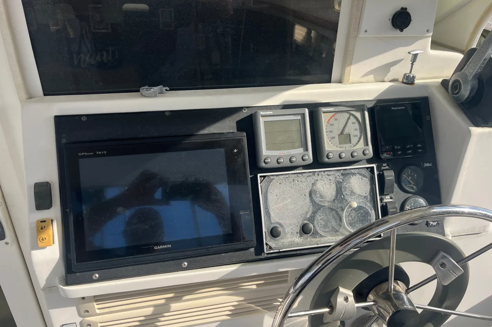 BoatPhoto.alt
