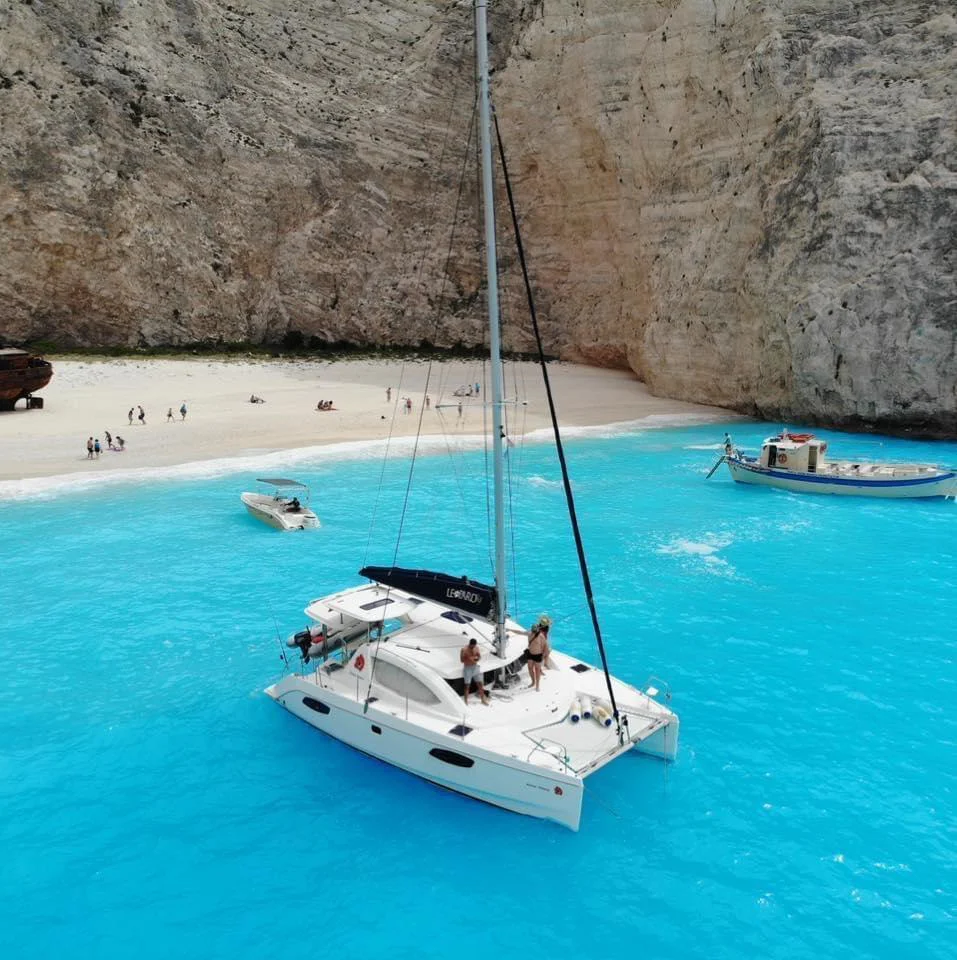 BoatPhoto.coverAlt