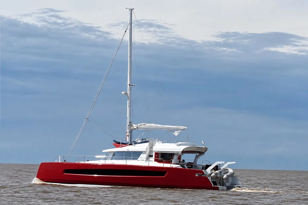 2023 Custom Craft Aluminium Compact Explorer Catamaran for sale in Brest, France, photo 3 of 5