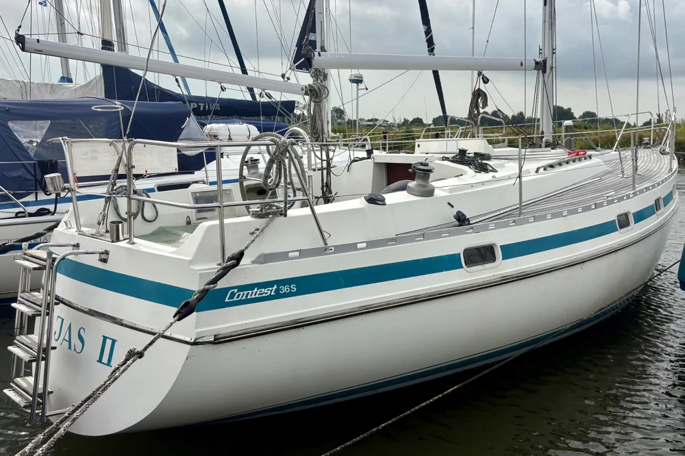 BoatPhoto.coverAlt