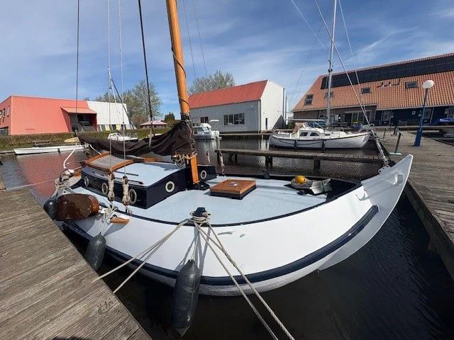 BoatPhoto.coverAlt