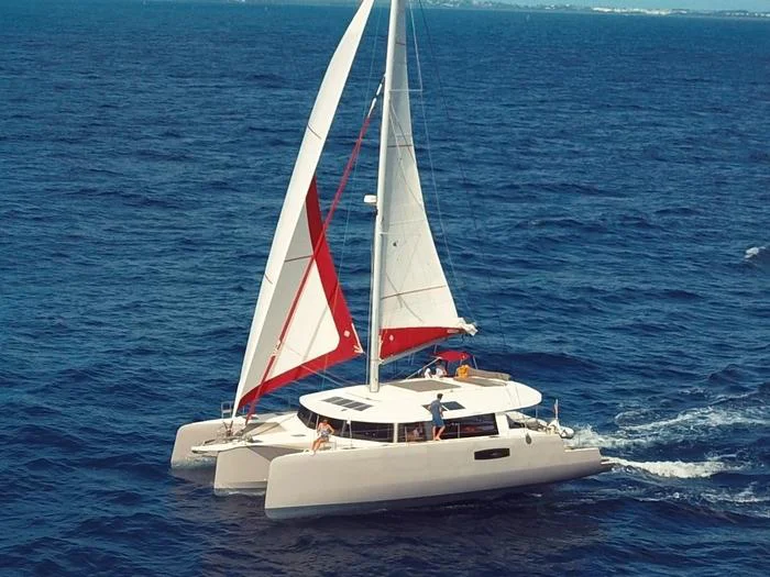 BoatPhoto.coverAlt