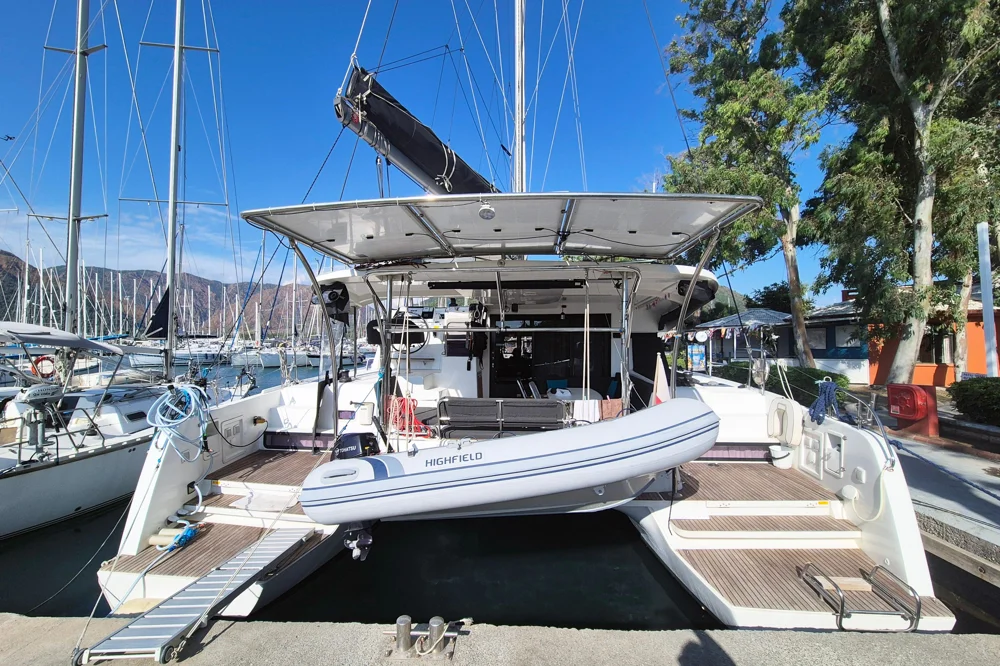 BoatPhoto.coverAlt