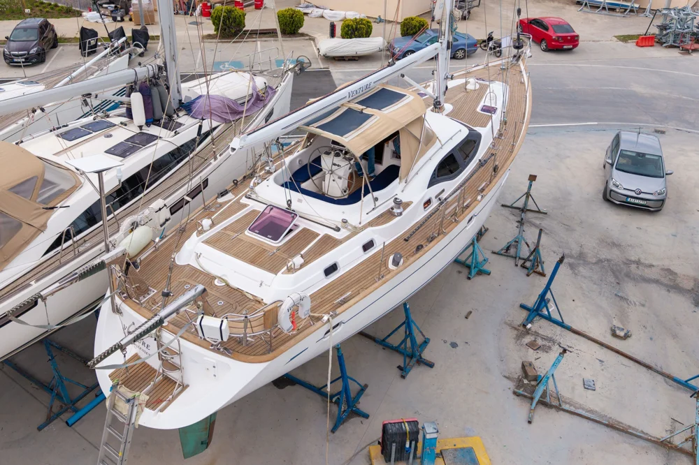 BoatPhoto.coverAlt
