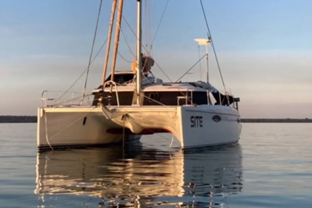 BoatPhoto.coverAlt