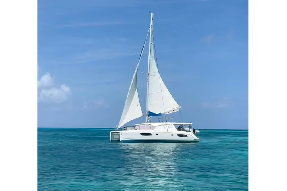 BoatPhoto.coverAlt