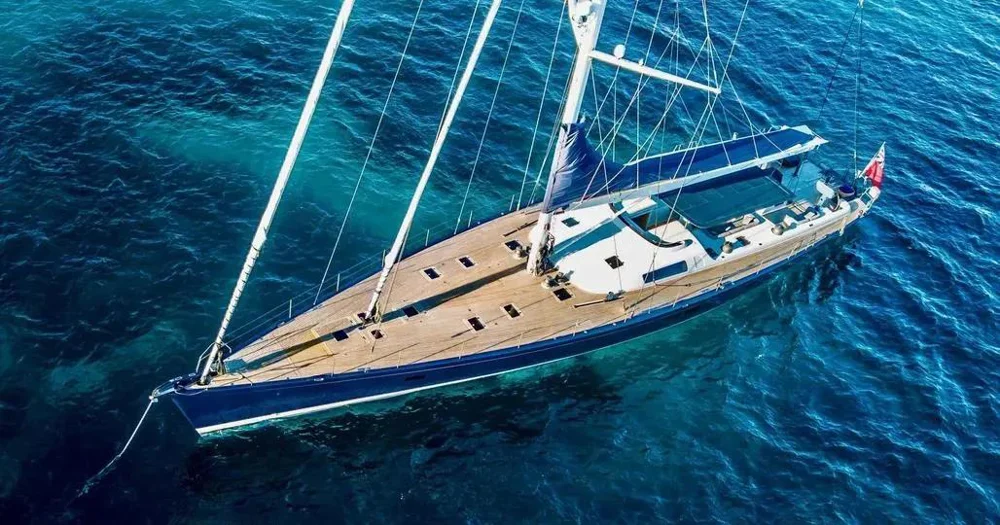 BoatPhoto.coverAlt
