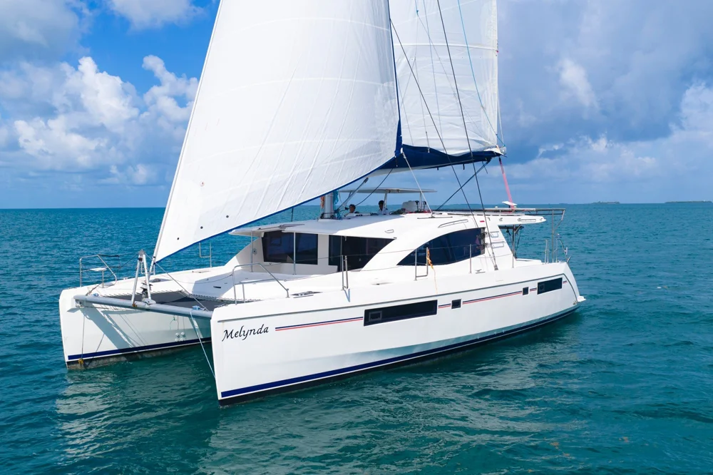BoatPhoto.coverAlt