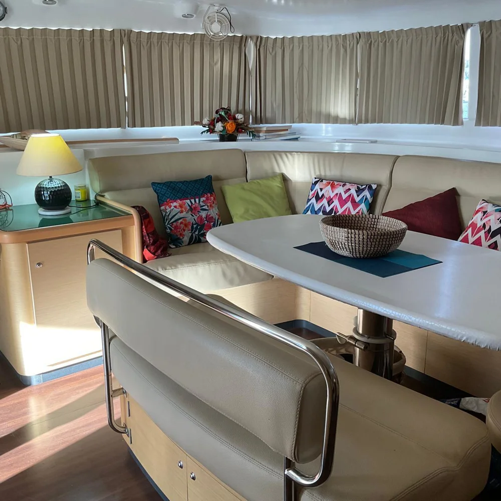 2009 Lagoon 440 for sale in Saint-François, Guadeloupe, photo 5 of 5