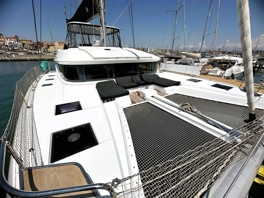 2021 Lagoon 50 for sale in Olbia, Italy, photo 3 of 5