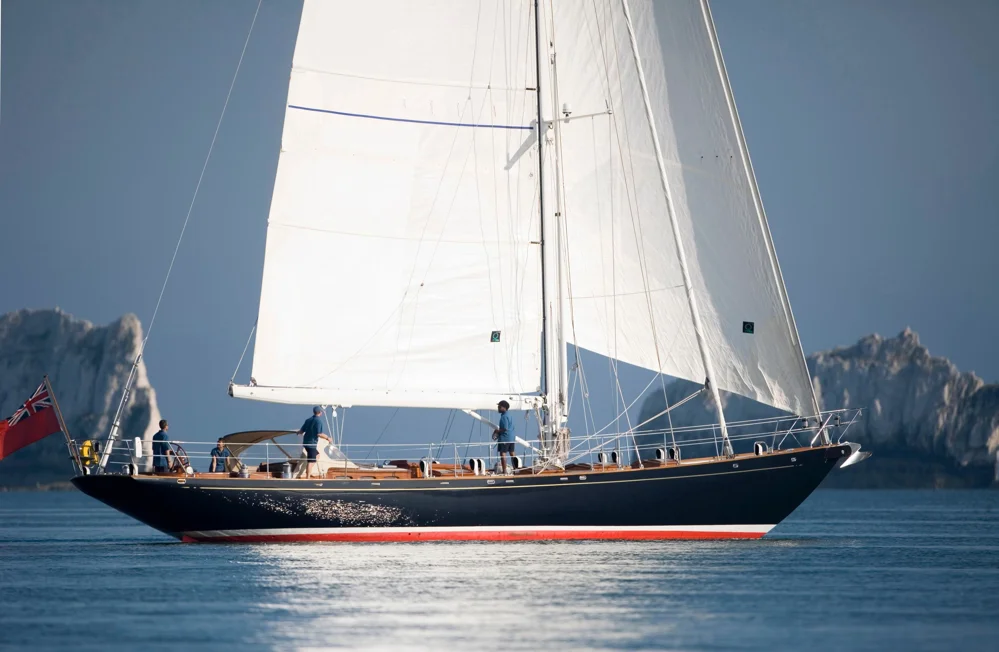 BoatPhoto.coverAlt