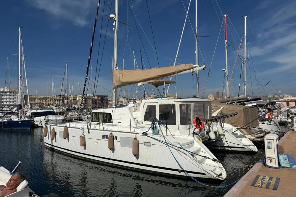 BoatPhoto.coverAlt