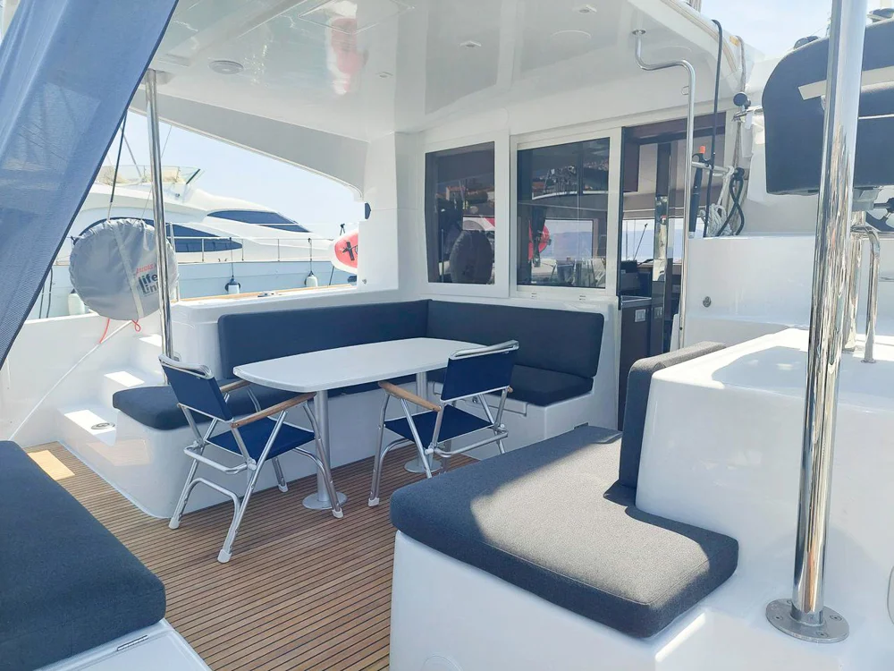 2022 Lagoon 40 for sale in Vodice, Croatia, photo 3 of 5
