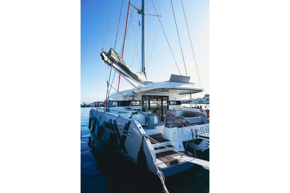 BoatPhoto.alt