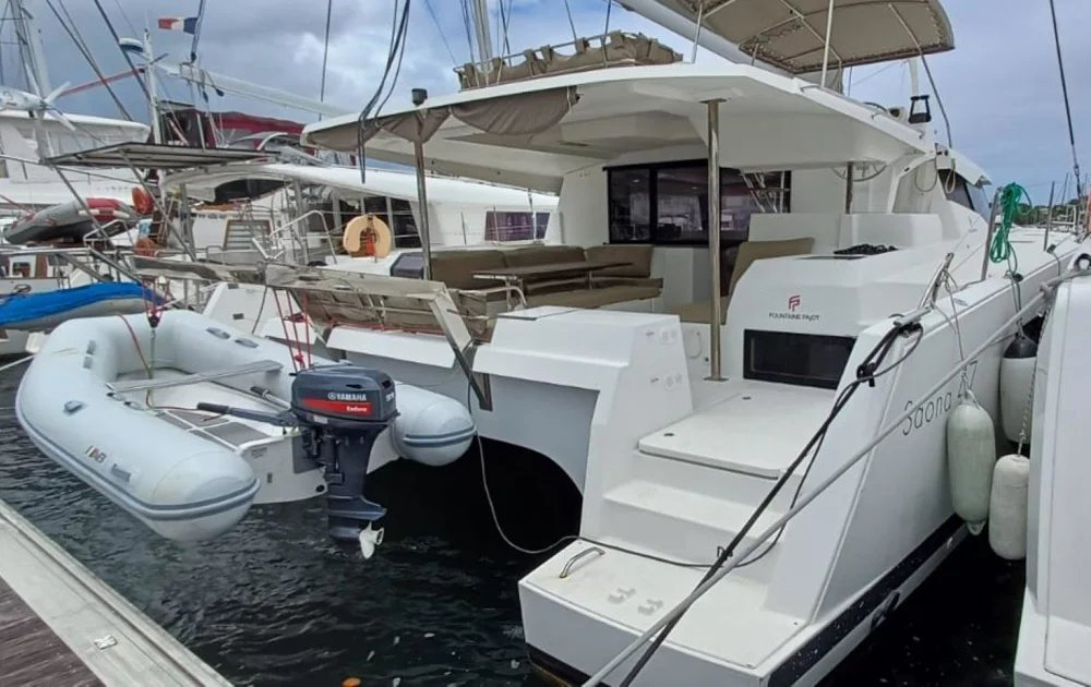 BoatPhoto.coverAlt