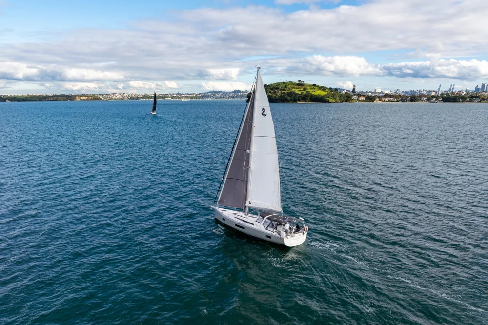 BoatPhoto.coverAlt