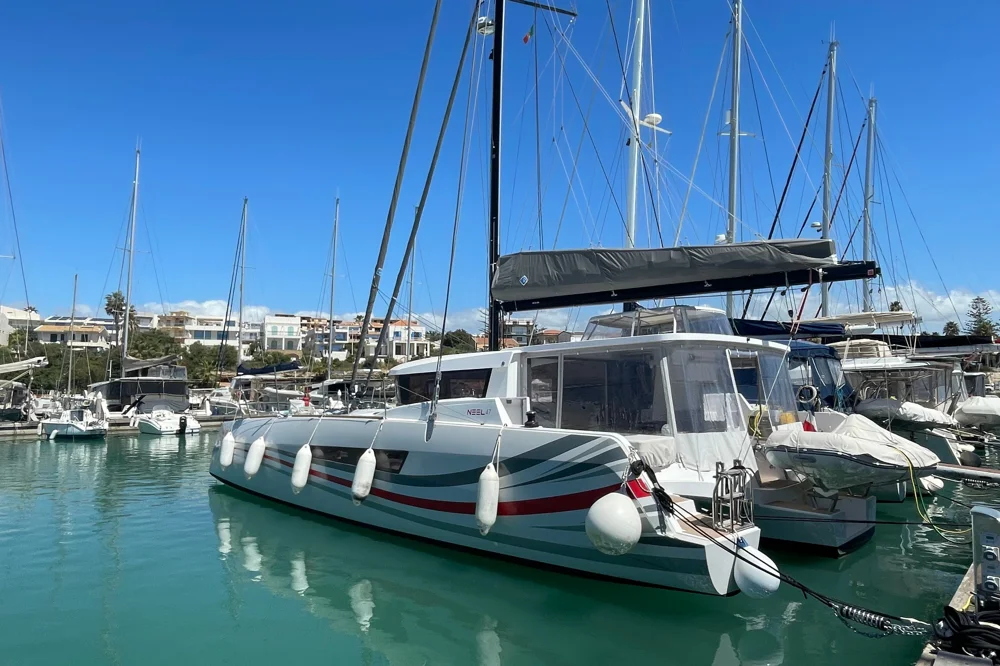 BoatPhoto.coverAlt