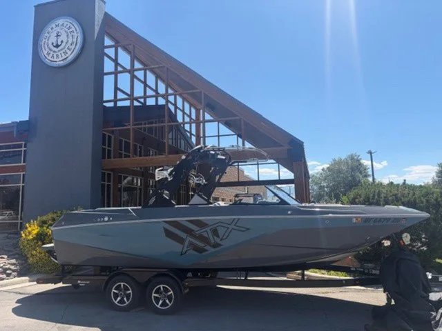 BoatPhoto.coverAlt