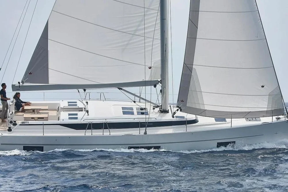 BoatPhoto.coverAlt