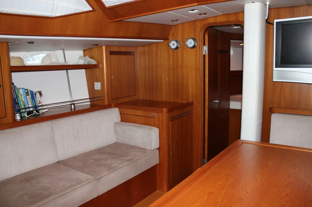BoatPhoto.alt
