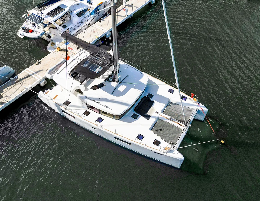 BoatPhoto.coverAlt
