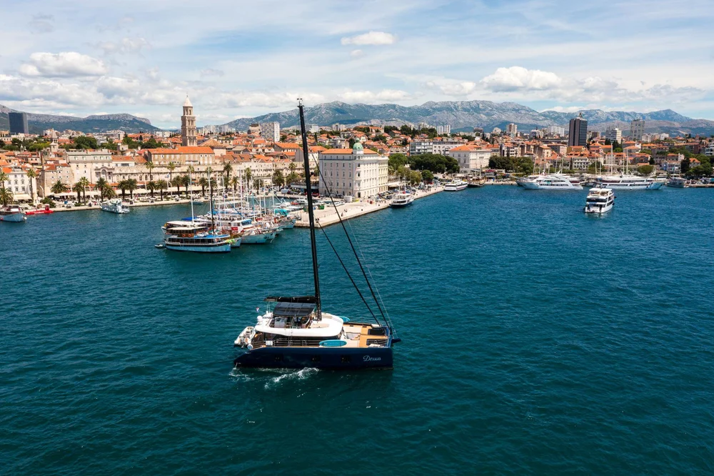 2022 Sunreef 60 for sale in Split, Croatia