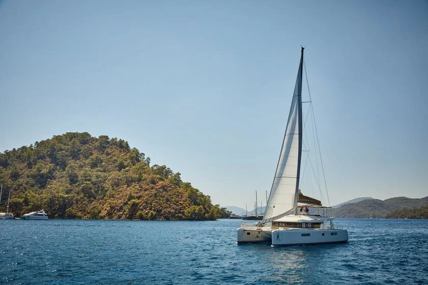 BoatPhoto.coverAlt