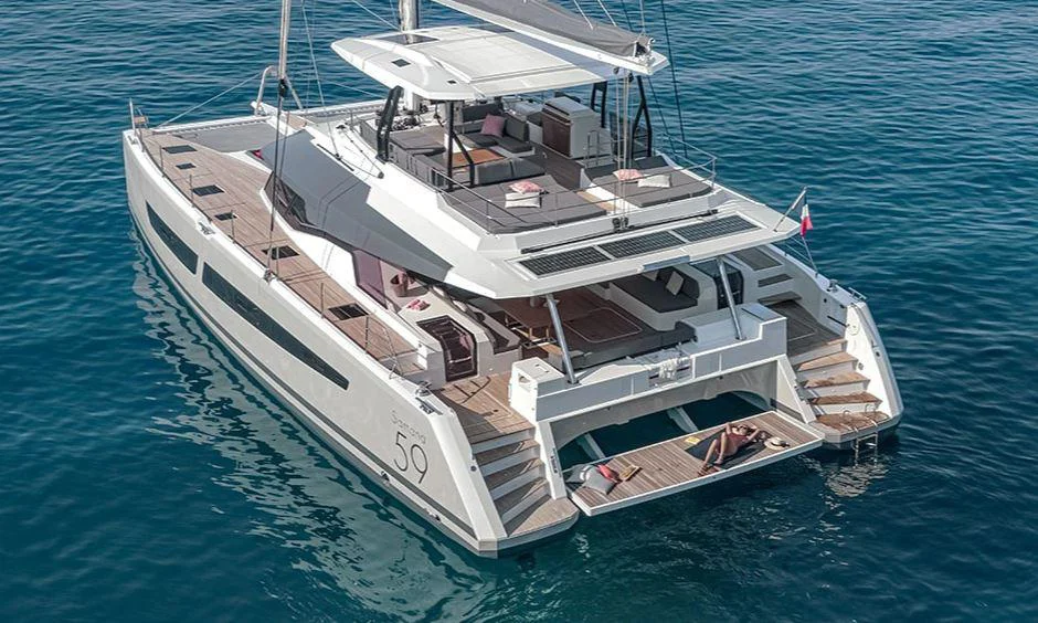 BoatPhoto.coverAlt