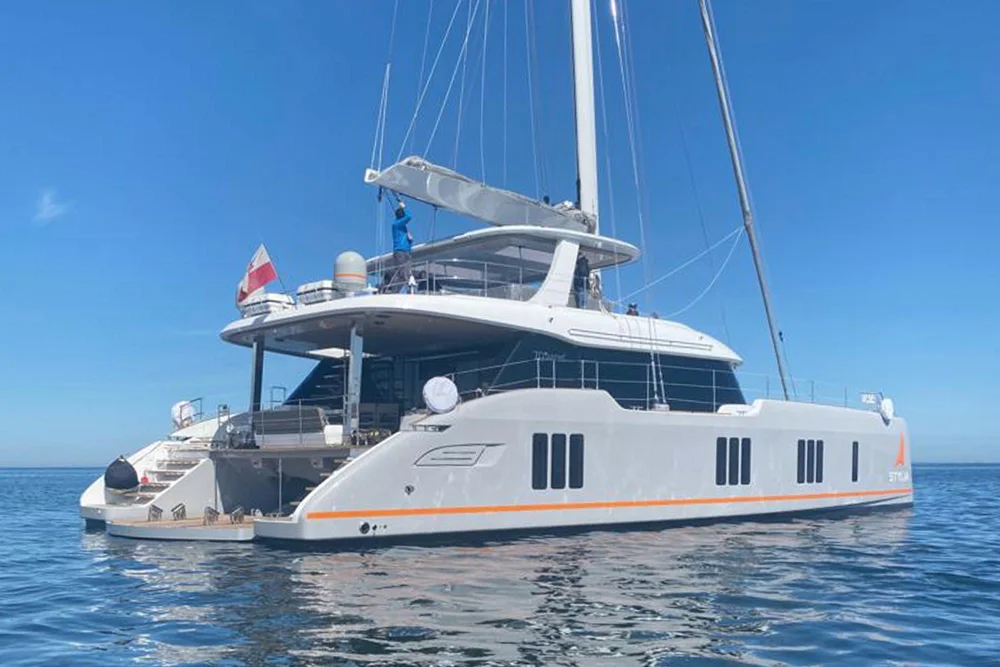 BoatPhoto.coverAlt