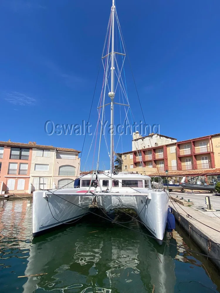 BoatPhoto.coverAlt