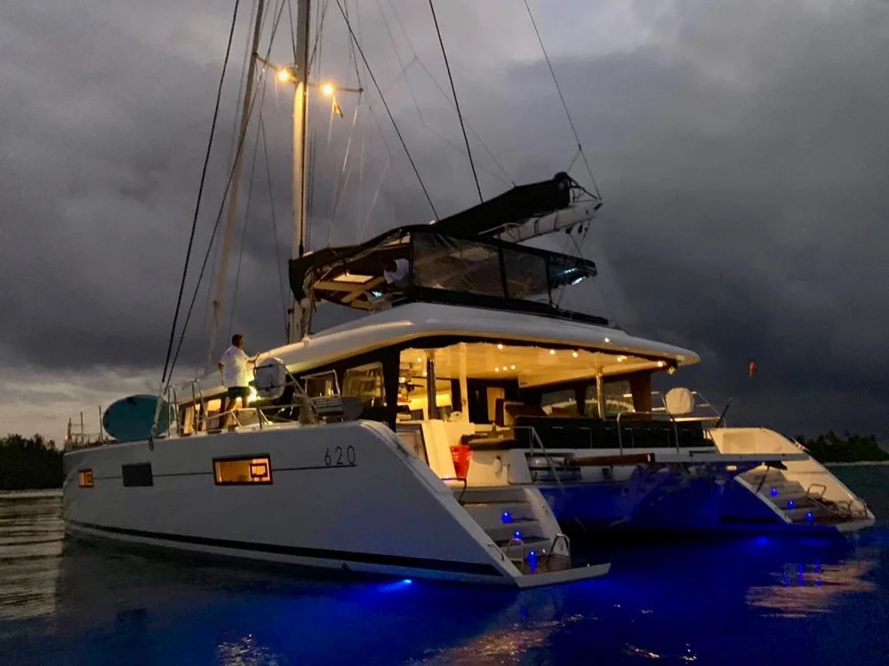 BoatPhoto.alt
