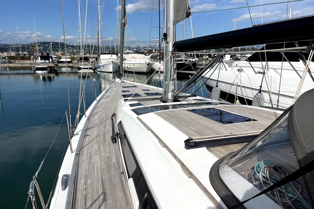 2017 Dufour 560 Grand Large for sale, photo 4 of 5