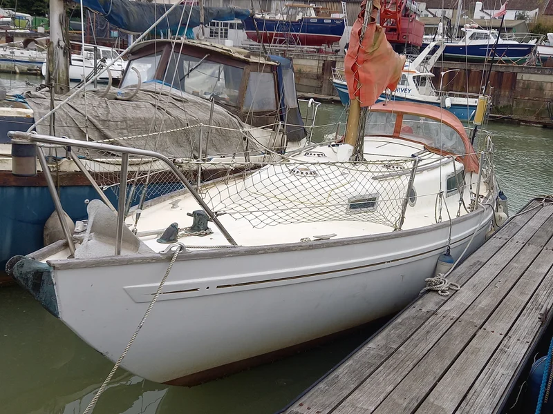 BoatPhoto.coverAlt