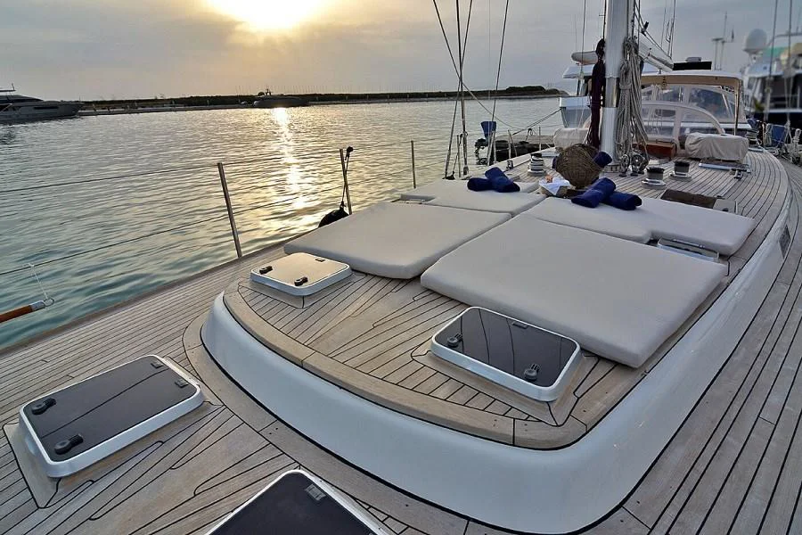 BoatPhoto.alt