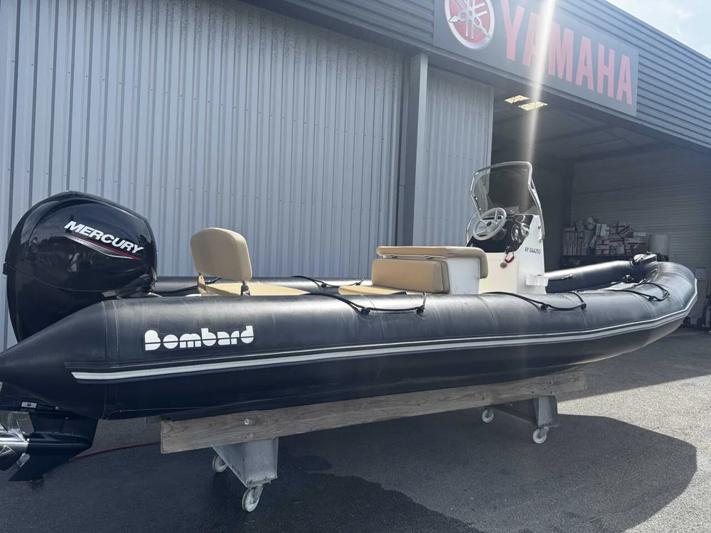 BoatPhoto.alt