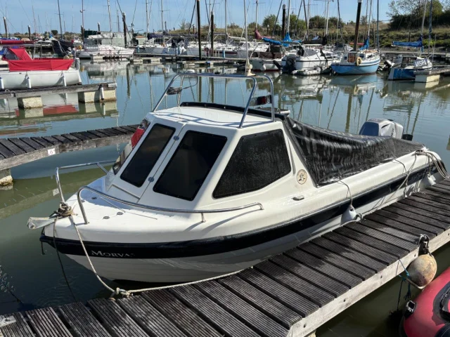 BoatPhoto.alt